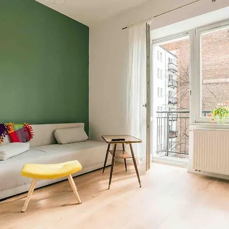 شقة Cozy Flat Near Metro Szwedzka *
