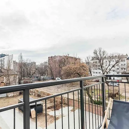 아파트 Cozy Flat Near Metro Szwedzka 바르샤바